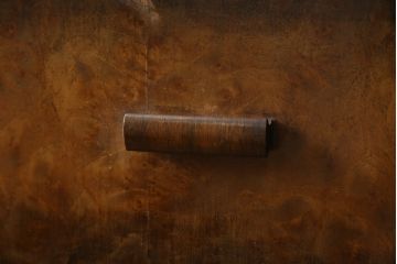 イギリスアンティーク　バーズアイが特徴的なサイドキャビネット(サイドボード、収納棚、戸棚)(R-053901)