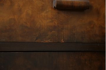 イギリスアンティーク　バーズアイが特徴的なサイドキャビネット(サイドボード、収納棚、戸棚)(R-053901)