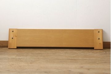 中古　美品　シャルドネ(CHARDONNAY)　CRIVILLE(クリビーレ)　パイン材　カントリースタイルの空間づくりにおすすめ!木の温かみを感じられるベッドフレーム(セミダブル)(R-053910)