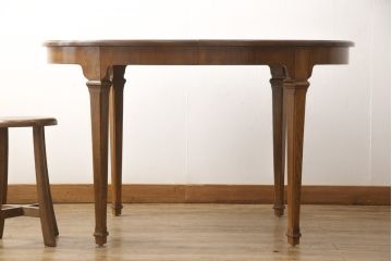 ヴィンテージ家具　DREXEL HERITAGE(ドレクセルヘリテイジ)　TRYON MANOR(トライオンメナー)　天板のデザインがおしゃれ!気品ある佇まいのダイニングテーブル(エクステンションテーブル、伸長式、ビンテージ)(R-053911)