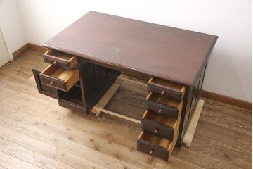 中古　松本民芸家具　シックな色合いが上品なM型両袖机(両袖デスク、ワークデスク、在宅ワーク、在宅用)(定価約72万円)(R-053912)