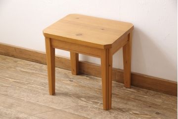 中古　美品　シャルドネ(CHARDONNAY)　CRIVILLE(クリビーレ)　パイン材　木の温かみを感じられるドレッサー+スツールセット(鏡台、ミラー、椅子)(R-053931)