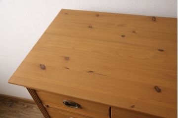 中古　シャルドネ(CHARDONNAY)　CRIVILLE(クリビーレ)　パイン材　木の温かみを感じられるチェスト(洋服タンス、引き出し)(R-053932)
