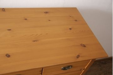 中古　シャルドネ(CHARDONNAY)　CRIVILLE(クリビーレ)　パイン材　木の温かみを感じられるチェスト(洋服タンス、引き出し)(R-053932)