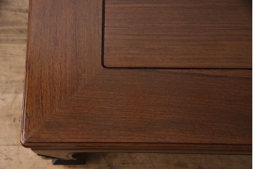 中古　伝統工芸　中森喜三郎作　大阪唐木指物　シタン材(紫檀材)　どっしりとした佇まいに風格を感じる座卓(ローテーブル、センターテーブル)(R-053933)