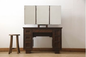 中古　美品　松本民芸家具　シックな色合いと直線的なデザインが美しい309型三面鏡(ドレッサー、鏡台)(R-053947)