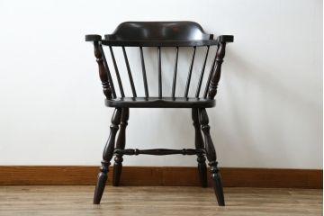 中古　松本民芸家具　#91型　落ち着きのある空間を演出するキャプテンチェア(アームチェア、板座チェア、椅子、ダイニングチェア)(R-053960)