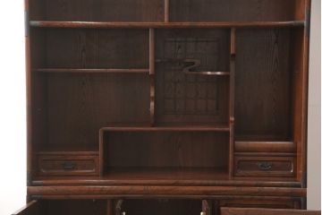 中古　美品　仙台門間屋　重厚感のある佇まいが上質な和の空間づくりにぴったりな2段重ね茶箪笥(定価約70万円)(仙台箪笥、茶棚、戸棚、収納棚)(R-053961)