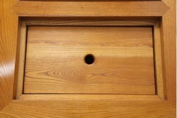 中古　美品　総ケヤキ材(欅)　美しい杢目が上質な和の雰囲気を高める関西火鉢(囲炉裏、座卓、テーブル)(R-053973)
