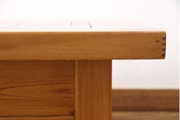 中古　美品　総ケヤキ材(欅)　美しい杢目が上質な和の雰囲気を高める関西火鉢(囲炉裏、座卓、テーブル)(R-053973)