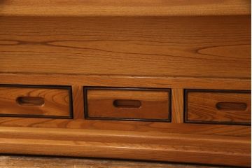 中古　美品　総ケヤキ材(欅)　美しい杢目が上質な和の雰囲気を高める関西火鉢(囲炉裏、座卓、テーブル)(R-053973)