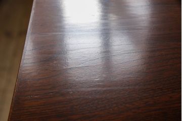 中古　美品　岩谷堂箪笥　力強い杢目と黒々とした金具が高級感溢れる階段箪笥(和タンス、収納箪笥)(R-053974)