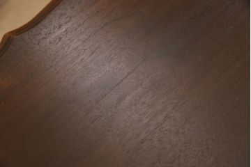 中古　カリモク家具(karimoku)　domani(ドマーニ)　Louis(ルイ)XVシリーズ　エレガントなフォルムが魅力的なサイドテーブル(センターテーブル、ローテーブル、コンソールテーブル)(R-053976)
