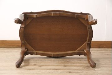 中古　カリモク家具(karimoku)　domani(ドマーニ)　Louis(ルイ)XVシリーズ　エレガントなフォルムが魅力的なサイドテーブル(センターテーブル、ローテーブル、コンソールテーブル)(R-053976)