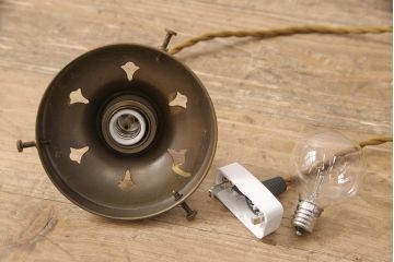アンティーク照明　シンプルなデザインが取り入れやすい球体型の天井照明(吊り下げ照明、ペンダントライト)(R-053983)