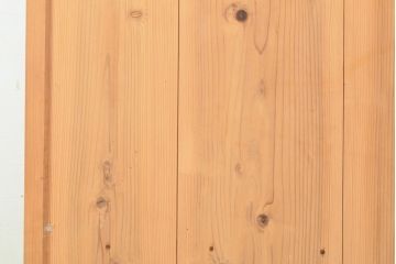 アンティーク建具　ナチュラルな雰囲気がかわいらしい木製扉(ドア、建具)(R-054001)