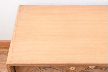 中古　国産　手造り工芸家具　蒔絵入り　気品が漂う総桐箪笥ローボード(テレビ台、桐たんす、収納棚)(R-054024)