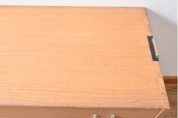 中古　国産　手造り工芸家具　気品が漂う総桐箪笥ローボード(桐たんす、衣装箪笥、引き出し、ローチェスト)(R-054025)