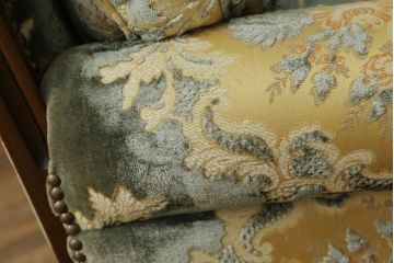 中古　美品　カリモク家具(karimoku)　domani(ドマーニ)　Louis(ルイ)XVシリーズ　ルイ15世　優雅なひとときを演出してくれる1人掛けソファ(定価約50万円)(アームソファ、一人掛け、1P)(R-054026)