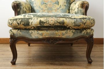中古　美品　カリモク家具(karimoku)　domani(ドマーニ)　Louis(ルイ)XVシリーズ　ルイ15世　優雅なひとときを演出してくれる1人掛けソファ(定価約50万円)(アームソファ、一人掛け、1P)(R-054026)