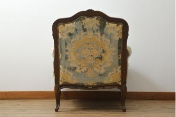 中古　美品　カリモク家具(karimoku)　domani(ドマーニ)　Louis(ルイ)XVシリーズ　ルイ15世　優雅なひとときを演出してくれる1人掛けソファ(定価約50万円)(アームソファ、一人掛け、1P)(R-054026)