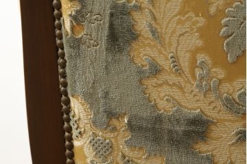 中古　美品　カリモク家具(karimoku)　domani(ドマーニ)　Louis(ルイ)XVシリーズ　ルイ15世　優雅なひとときを演出してくれる1人掛けソファ(定価約50万円)(アームソファ、一人掛け、1P)(R-054026)