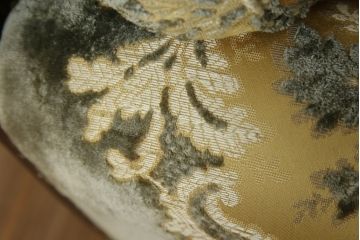 中古　カリモク家具(karimoku)　domani(ドマーニ)　Louis(ルイ)XVシリーズ　ルイ15世　優雅なひとときを演出してくれる1人掛けソファ(定価約50万円)(アームソファ、一人掛け、1P)(R-054027)