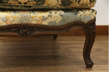 中古　カリモク家具(karimoku)　domani(ドマーニ)　Louis(ルイ)XVシリーズ　ルイ15世　優雅なひとときを演出してくれる1人掛けソファ(定価約50万円)(アームソファ、一人掛け、1P)(R-054027)