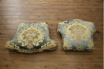 中古　カリモク家具(karimoku)　domani(ドマーニ)　Louis(ルイ)XVシリーズ　ルイ15世　優雅なひとときを演出してくれる1人掛けソファ(定価約50万円)(アームソファ、一人掛け、1P)(R-054027)