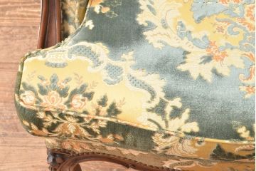 張替え費込み!! 中古　カリモク家具(karimoku)　domani(ドマーニ)　Louis(ルイ)XVシリーズ　ルイ15世　優雅なひとときを演出してくれる1人掛けソファ(定価約50万円)(アームソファ、一人掛け、1P)(R-054028)