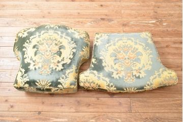 張替え費込み!! 中古　カリモク家具(karimoku)　domani(ドマーニ)　Louis(ルイ)XVシリーズ　ルイ15世　優雅なひとときを演出してくれる1人掛けソファ(定価約50万円)(アームソファ、一人掛け、1P)(R-054028)