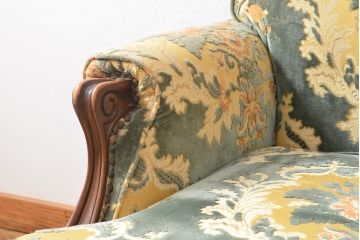 張替え費込み!! 中古　カリモク家具(karimoku)　domani(ドマーニ)　Louis(ルイ)XVシリーズ　ルイ15世　優雅なひとときを演出してくれる1人掛けソファ(定価約50万円)(アームソファ、一人掛け、1P)(R-054029)