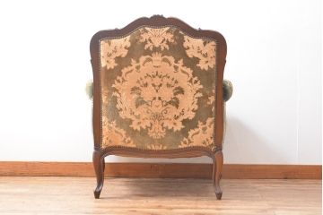 張替え費込み!! 中古　カリモク家具(karimoku)　domani(ドマーニ)　Louis(ルイ)XVシリーズ　ルイ15世　優雅なひとときを演出してくれる1人掛けソファ(定価約50万円)(アームソファ、一人掛け、1P)(R-054029)