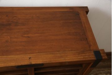 中古　民芸家具　前面ケヤキ材　古い金具を使って再生された車箪笥(和たんす、時代箪笥、戸棚)(R-054031)