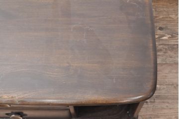 イギリスビンテージ　ERCOL(アーコール)　丸みのあるフォルムが愛らしい、希少なパンドラボックスコーヒーテーブル(センターテーブル、ローテーブル、ヴィンテージ)(R-054074)