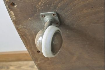 イギリスビンテージ　ERCOL(アーコール)　丸みのあるフォルムが愛らしい、希少なパンドラボックスコーヒーテーブル(センターテーブル、ローテーブル、ヴィンテージ)(R-054074)