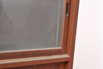 和製アンティーク　レトロな佇まいが目を引く収納棚(キャビネット、食器棚、戸棚)(R-054143)