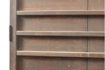 アンティーク建具　使い込まれた味わいが魅力的な板戸扉(ドア、建具)(R-054148)