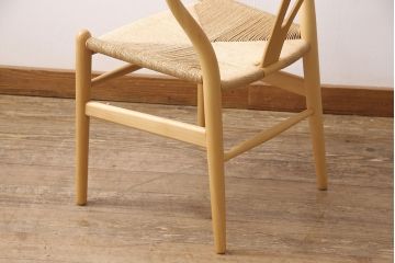 中古　北欧家具　デンマーク　ビーチ材　CARL HANSEN & SON(カール・ハンセン&サン) CH24 Yチェア ナチュラルスタイルの空間づくりにおすすめのペーパーコードダイニングチェア(アームチェア)(R-054167)