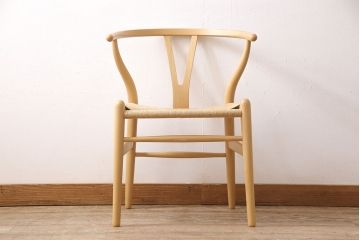 中古　北欧家具　デンマーク　ビーチ材　CARL HANSEN & SON(カール・ハンセン&サン) CH24 Yチェア ナチュラルスタイルの空間づくりにおすすめのペーパーコードダイニングチェア(アームチェア)(R-054168)