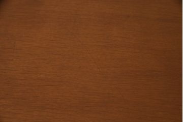 中古　美品　神戸伝承欧風家具(洋家具)　たかねや製　ナラ・桐材　エレガントな佇まいが美しいチェスト(洋服タンス、引き出し)(R-054170)