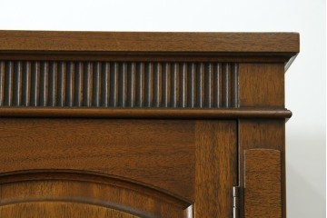 中古　美品　DREXEL HERITAGE(ドレクセルヘリテイジ)　Triune(トライユン)シリーズ　マホガニー材の木肌が美しいワードローブ　(R-054172)