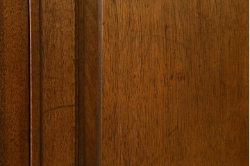 中古　美品　DREXEL HERITAGE(ドレクセルヘリテイジ)　Triune(トライユン)シリーズ　マホガニー材の木肌が美しいワードローブ　(R-054172)