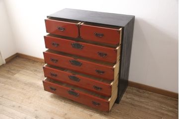 中古　美品　国産手造り　前面漆塗り　ツートーンカラーがお洒落なアクセントになる総桐箪笥(和タンス、桐たんす、収納箪笥、整理箪笥、総桐たんす)(R-054181)