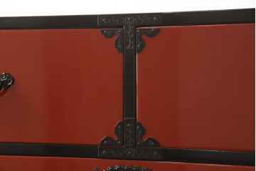 中古　美品　国産手造り　前面漆塗り　ツートーンカラーがお洒落なアクセントになる総桐箪笥(和タンス、桐たんす、収納箪笥、整理箪笥、総桐たんす)(R-054181)