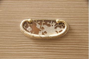 中古　美品　品のある佇まいが美しい国産手造り総桐箪笥(定価約68万円)(並厚、桐たんす、着物箪笥)(R-054186)