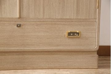 中古　美品　衣装盆たっぷりで使い勝手抜群の国産手造り総桐箪笥(定価約100万円)(並厚、四方丸、桐たんす、着物箪笥)(R-054188)