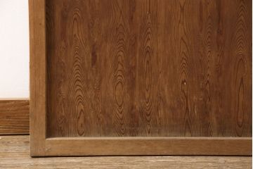 アンティーク建具　高級品　木目がいいね!　枝などをそのまま活かした変わりデザインが目を引く扉(ドア、建具)(R-054192)