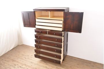 中古　美品　北海道民芸家具　品のある佇まいが魅力的なチェスト(洋服タンス、整理箪笥、和たんす、引き出し)(R-054202)