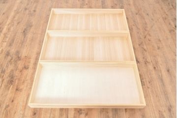 中古　北海道民芸家具　脚または台輪を付けてリメイク!上品な佇まいが魅力のサイドボード(収納棚、戸棚、キャビネット)(R-054203)